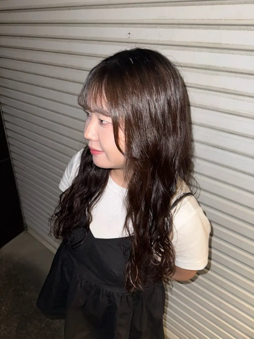 ロング パーマ 平松 和泉のヘアスタイル