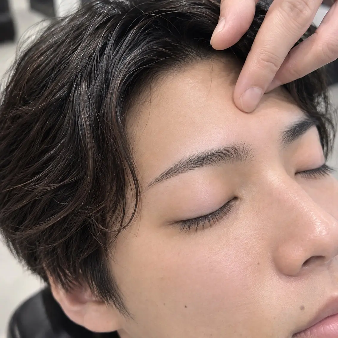 アイブロウ メンズ特化 韓国ヘア 心斎橋/吉本大地のヘアスタイル