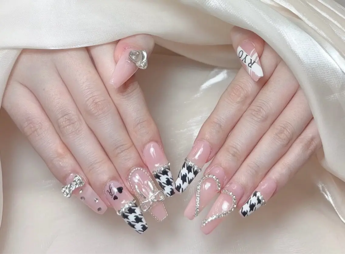 ネイル ハンドネイル ╹◡╹MimoEye lash🌻Nailのマツエク・マツパデザイン