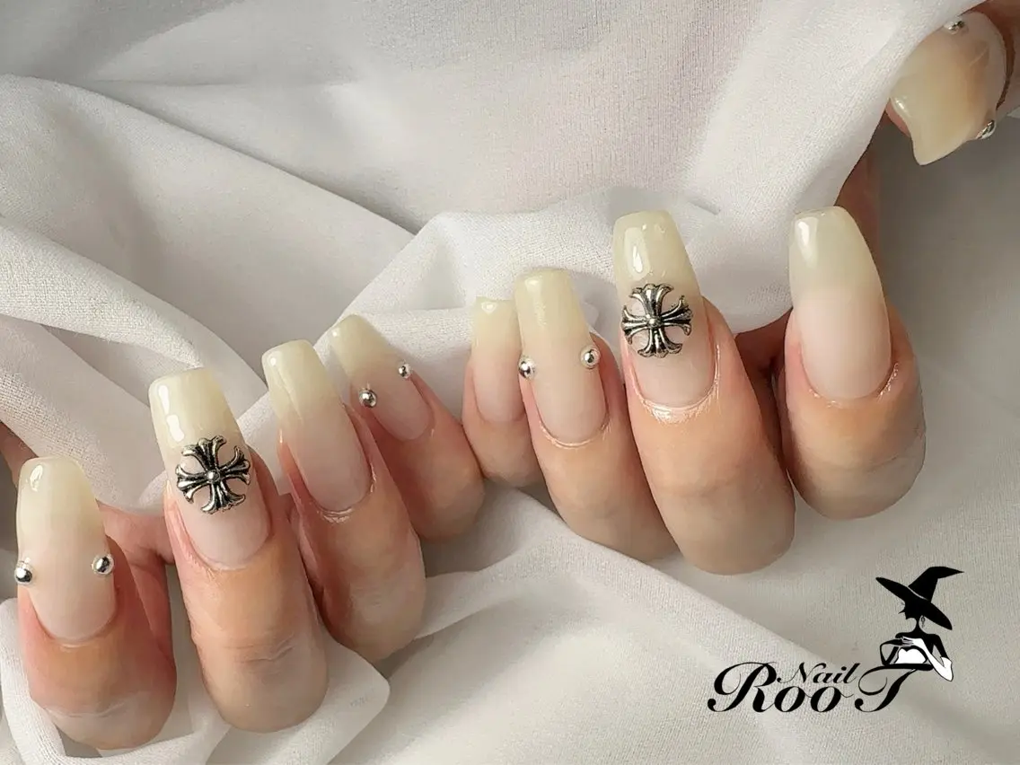 ネイル ワンカラーネイル ハンドネイル RooT Nailのネイルデザイン