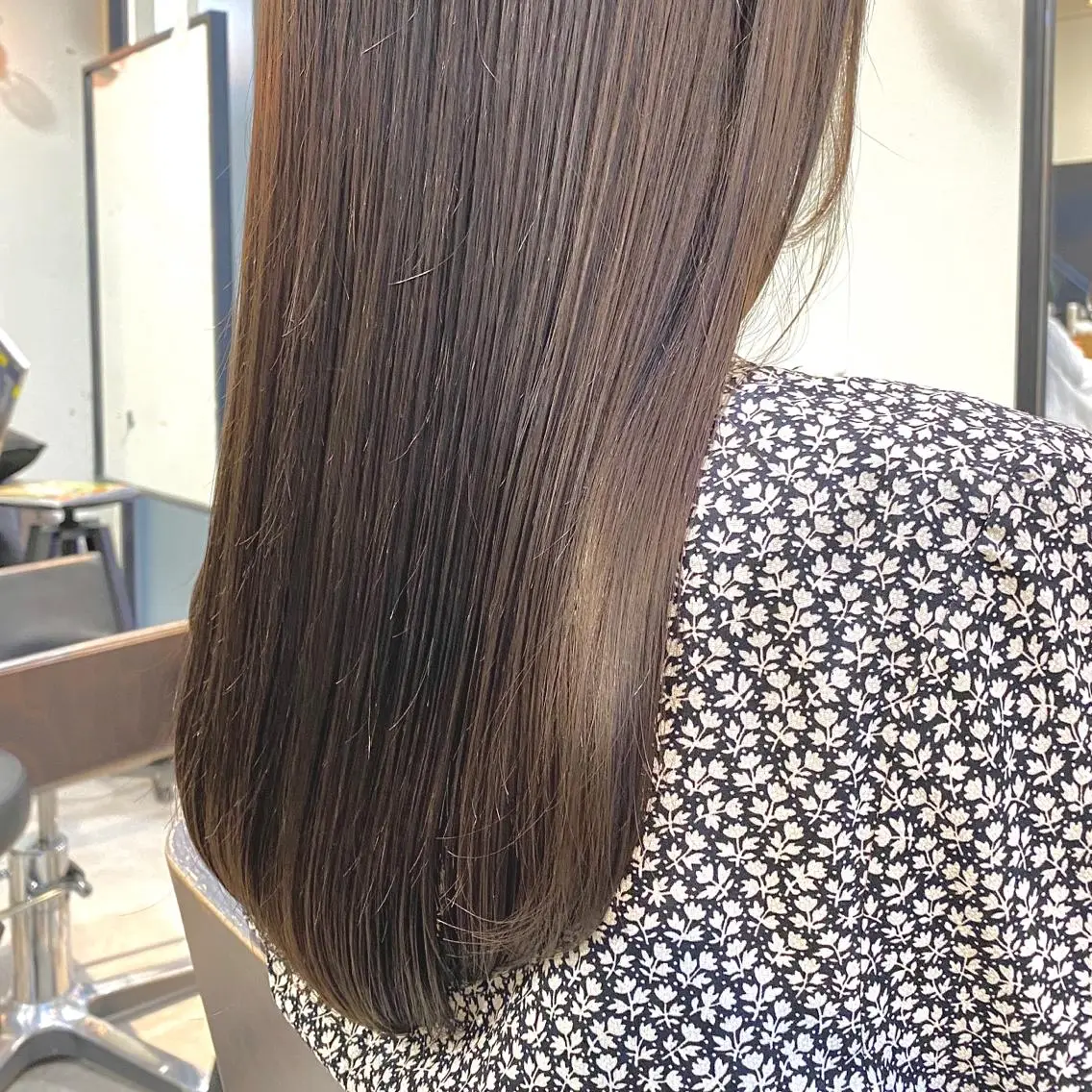 セミロング カラー 【ダメージレス施術】 【透明感】北村 拓也のヘアスタイル