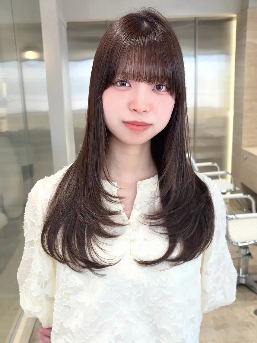 ミディアム カット ヘアカラー トリートメント 前髪・顔周りカット☆ あらいみゆのヘアスタイル