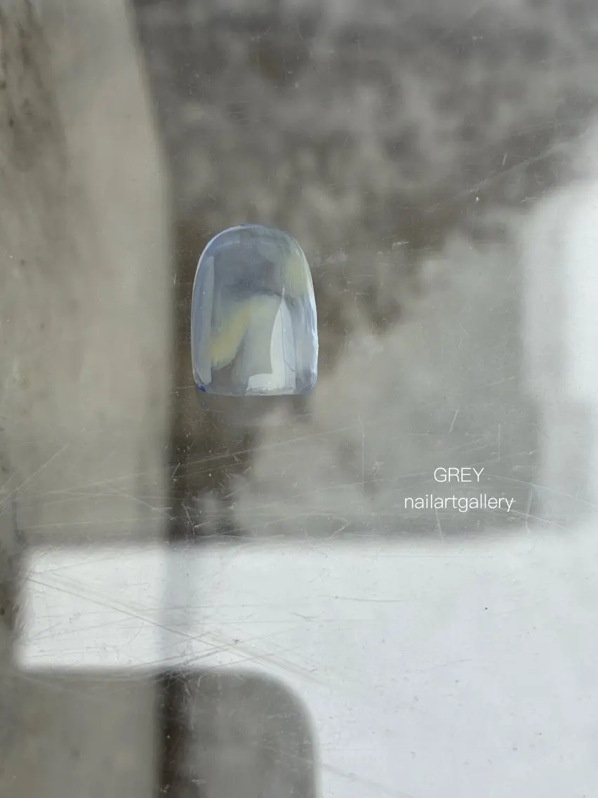 ネイル シンプルネイル ハンドネイル 【GREY】 TAIRAのネイルデザイン