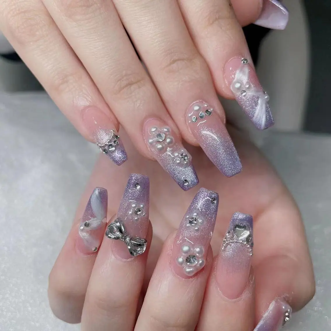 ネイル ハンドネイル Queen‘s なんのネイルデザイン