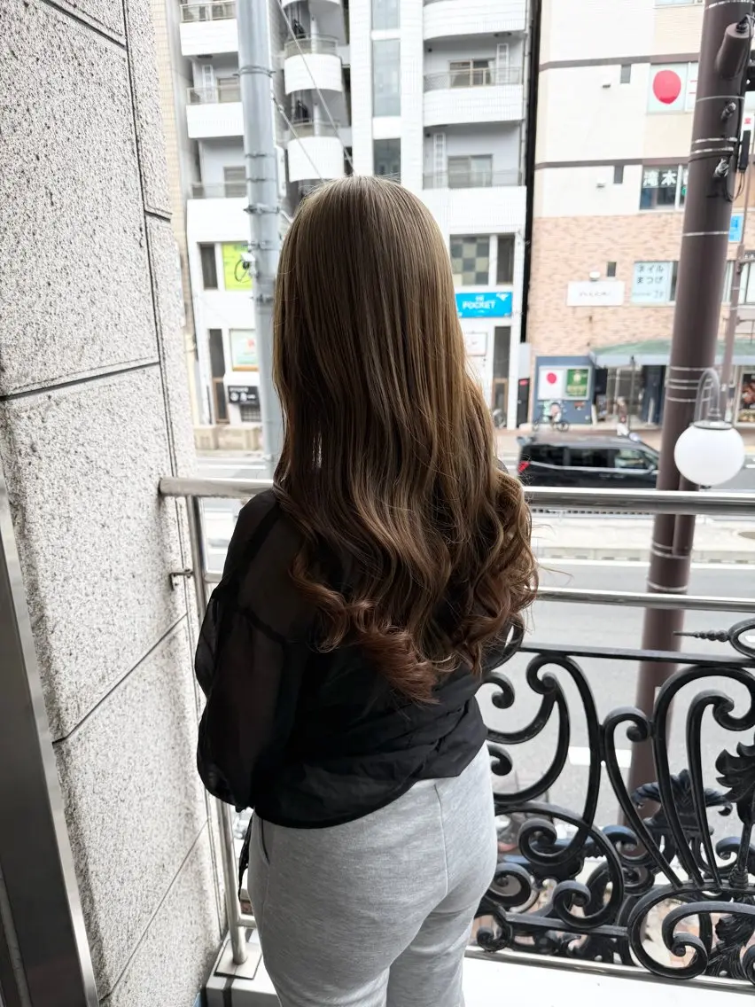 カラー ベージュカラー ブラウンカラー ショコラブラウン 透明感カラー デザインカラー カット ヘアカラー ハイトーン✨髪質改善 ✨スパ得意✨ミヤタのヘアスタイル
