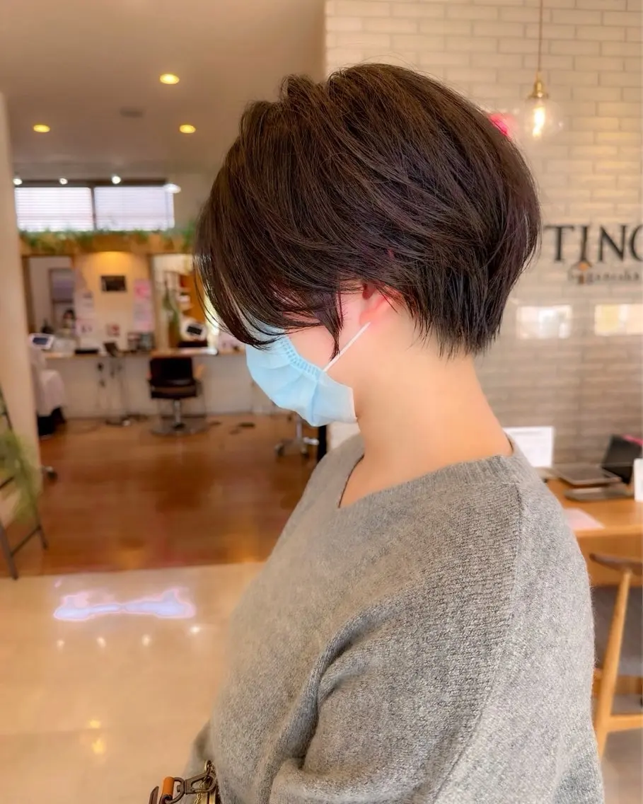ショート やぶかみ りんのヘアスタイル
