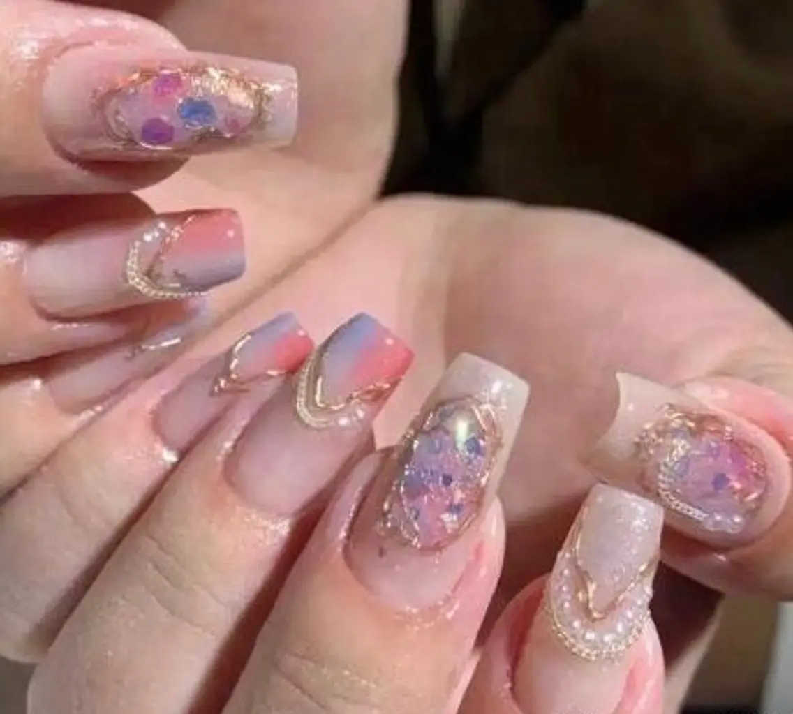 ネイル 美ノ庵ネイルサロン メトロポリタン前店のネイルデザイン