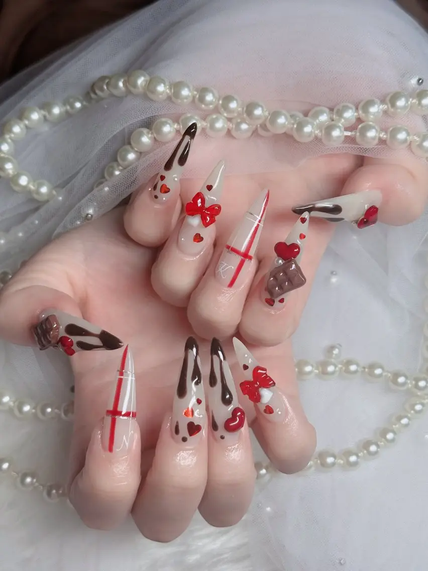 ネイル オーロラネイル フレンチネイル ジェルネイル ハロウィン キラキラネイル ハンドネイル H.baby Nail Salonのネイルデザイン