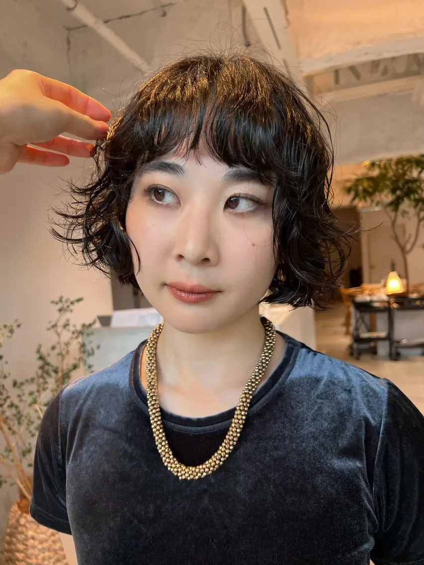 ショート パーマ ボブ ホリバ ユカのヘアスタイル