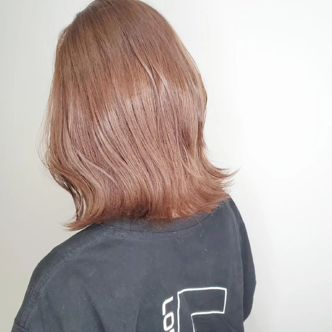 ミディアム カラー ベージュカラー モカベージュ ヘアカラー トリートメント レイヤーカット/ ウルフカット/大橋 のヘアスタイル