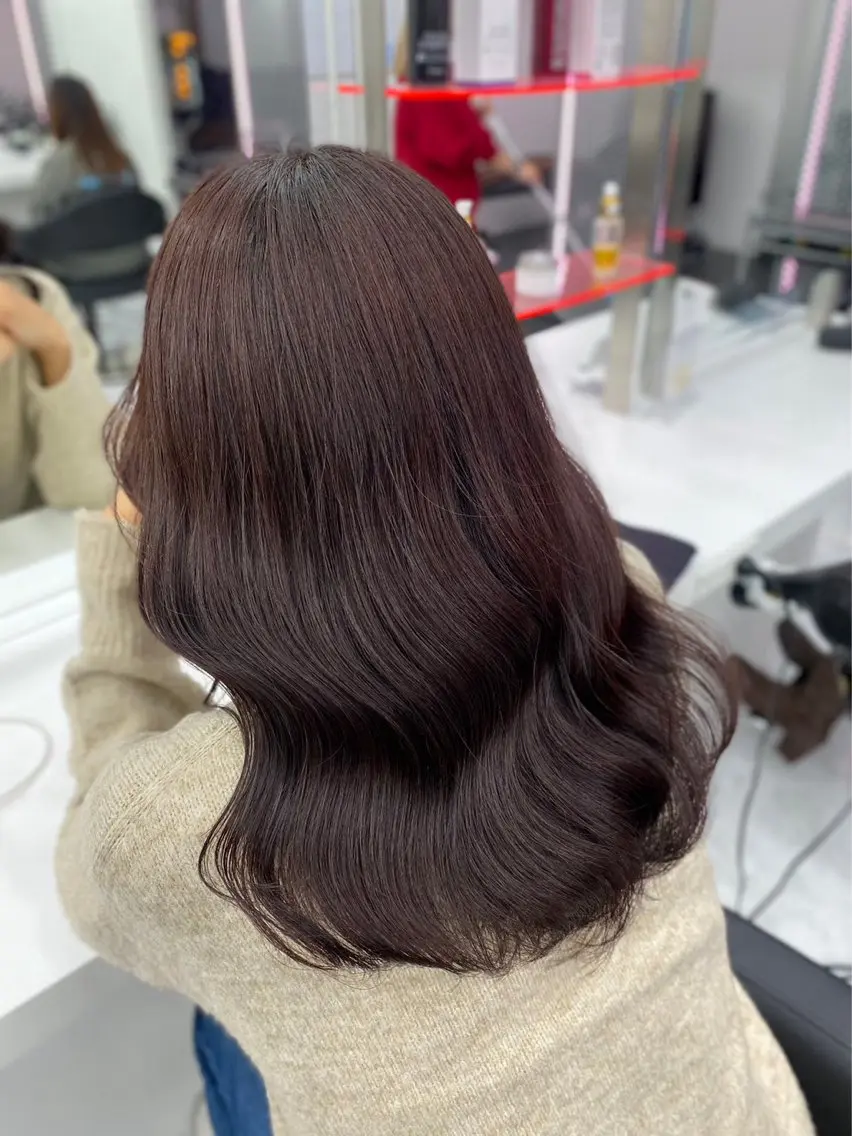 ミディアム カラー ヘアアレンジ 💖似合わせカラー ブリーチ💖レイヤーのヘアスタイル