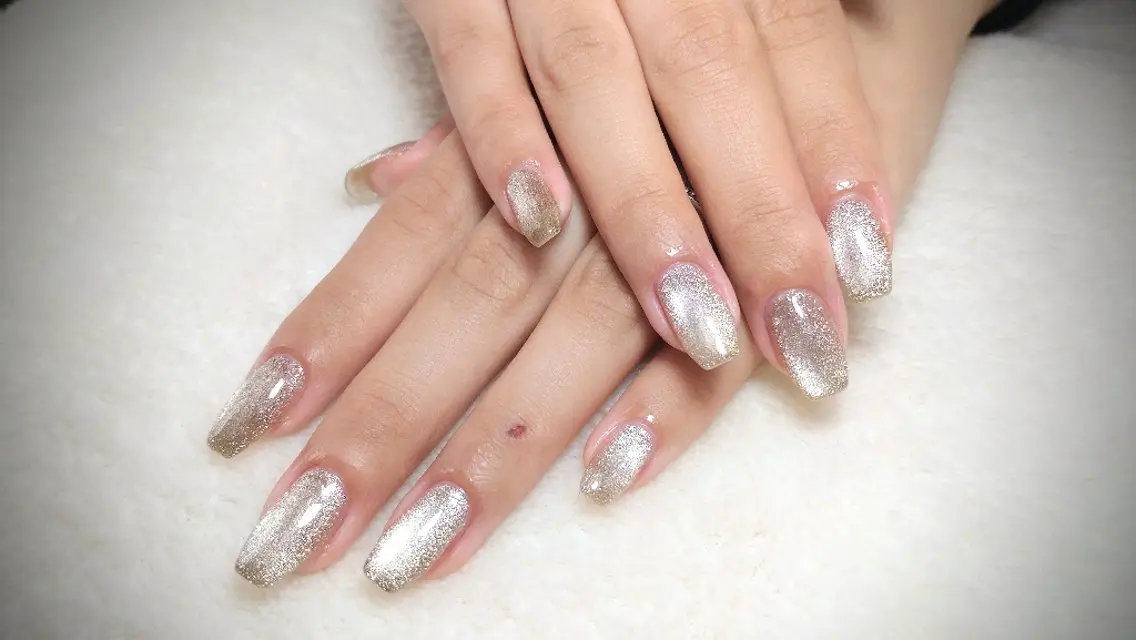 ネイル ハンドネイル フットネイル Nailsalon Latteのネイルデザイン