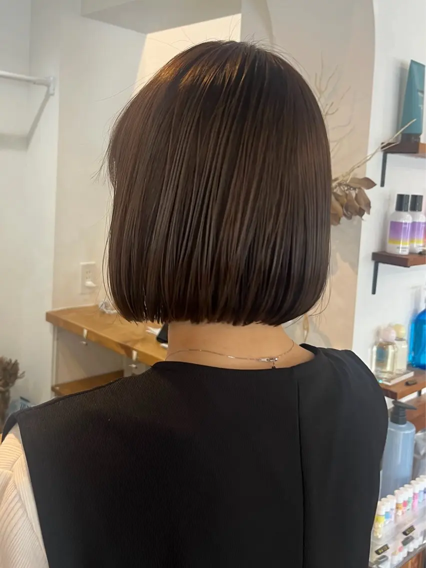 ショート カラー ブラウンカラー オリーブブラウン 駒場 まといのヘアスタイル