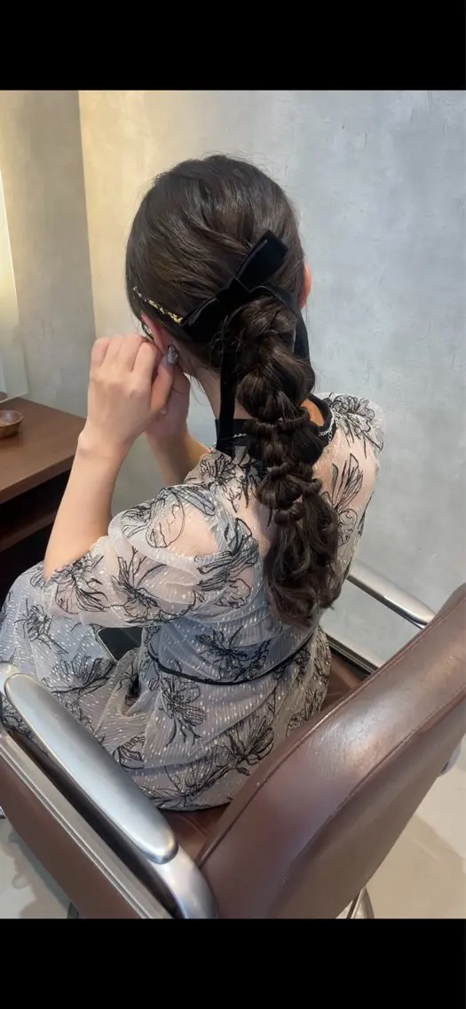 セミロング ヘアセット chic 渡辺 桃羽のヘアスタイル