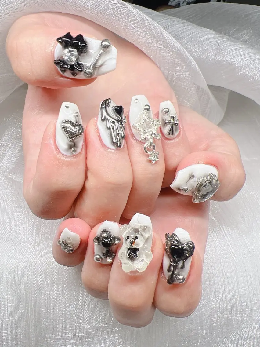 ネイル 長さ出し グラデーション キラキラネイル マグネットネイル ニュアンスネイル ハンドネイル Lee Nails チップ長さだし専門店のネイルデザイン