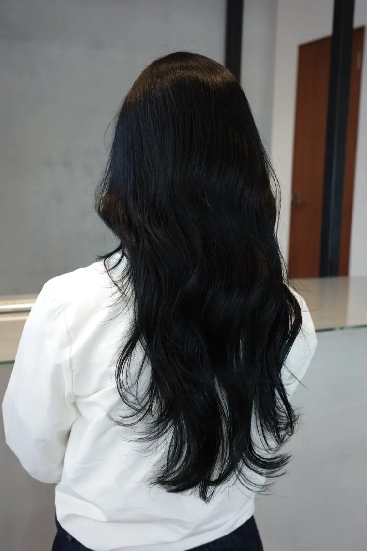 カラー グレージュ Tamoto Arumuのヘアスタイル