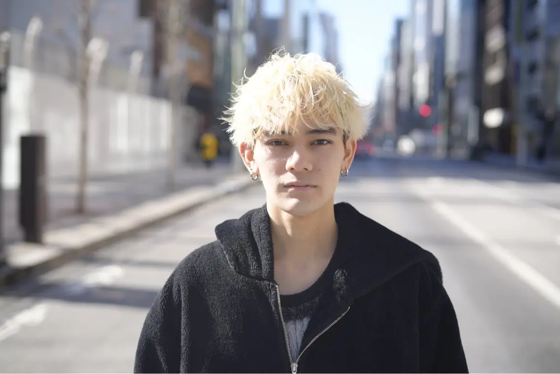 メンズ メンズブリーチ メンズ韓国風 刈り上げ レイヤー/メンズ 矢津田侑のヘアスタイル