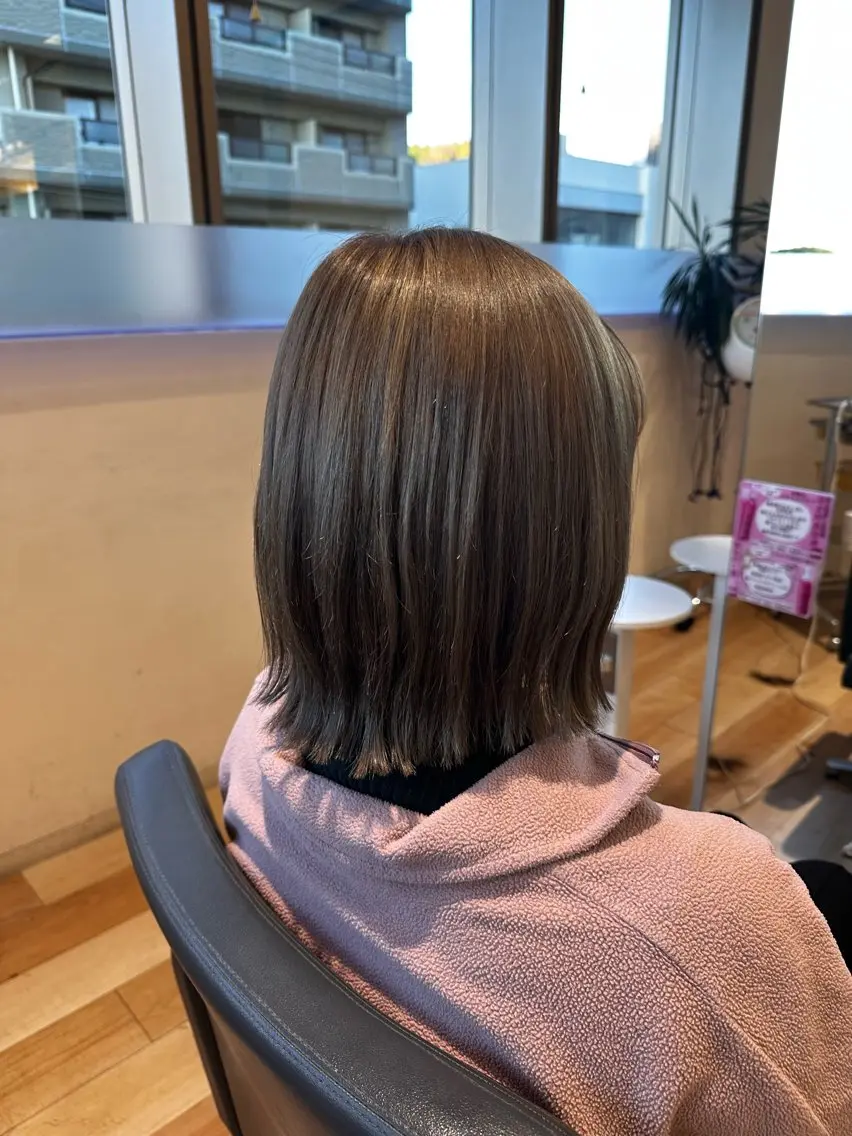 カラー カット ヘアカラー 成海 ありさのヘアスタイル