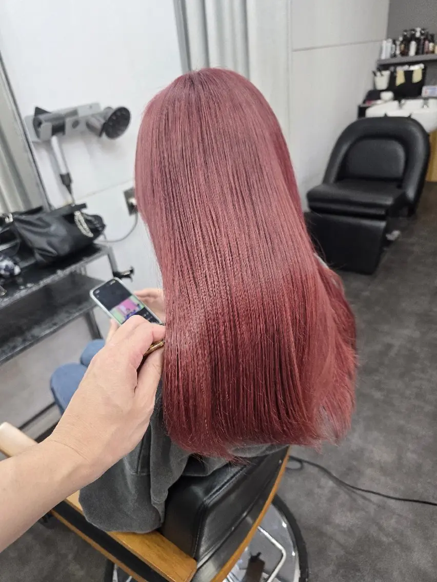 ロング ヘアカラー トリートメント 平田 広大のヘアスタイル