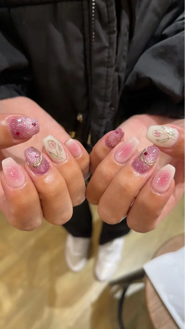 ネイル ハンドネイル 鈴木 すみれのネイルデザイン