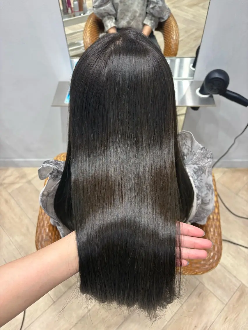 ロング トリートメント ヘアカラー 水口 未唯菜のヘアスタイル