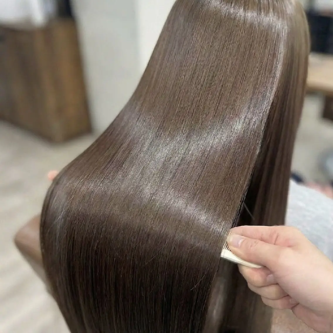 ロング トリートメント カット ヘアカラー トリートメント 透明感カラー/ ツヤ髪 石田のヘアスタイル