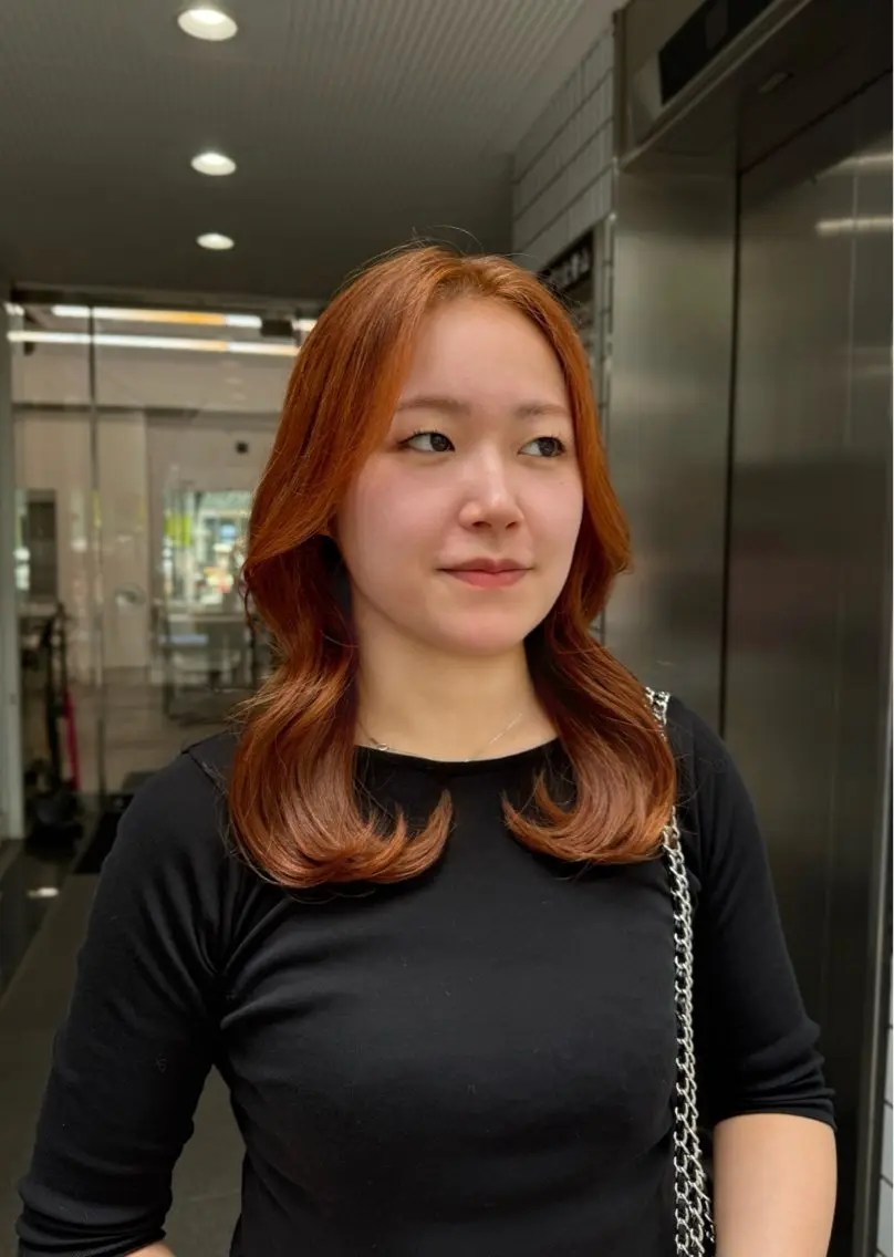 ミディアム カット ヘアカラー トリートメント 髪質改善×ブリーチ なしカラー/桃愛のヘアスタイル
