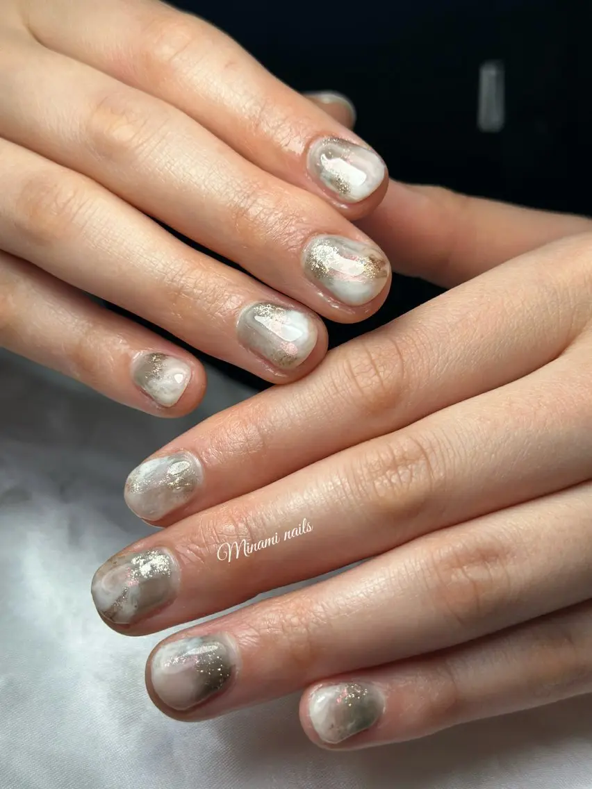 ネイル アートネイル オーロラネイル ガーリー キラキラネイル 韓国ネイル ハンドネイル Minami Nailsのネイルデザイン