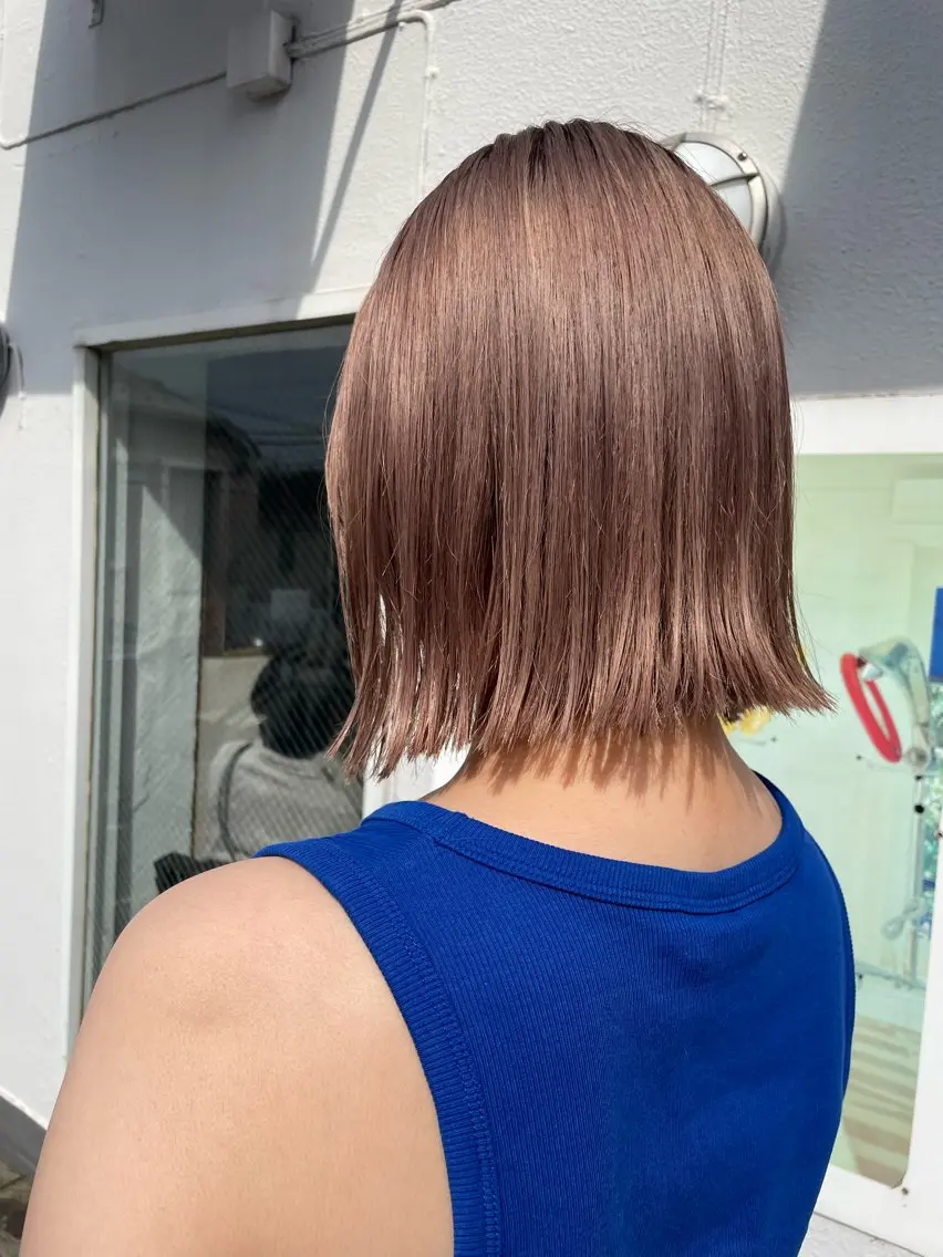 ミディアム カラー カット ヘアカラー トリートメント 平 ちひろのヘアスタイル