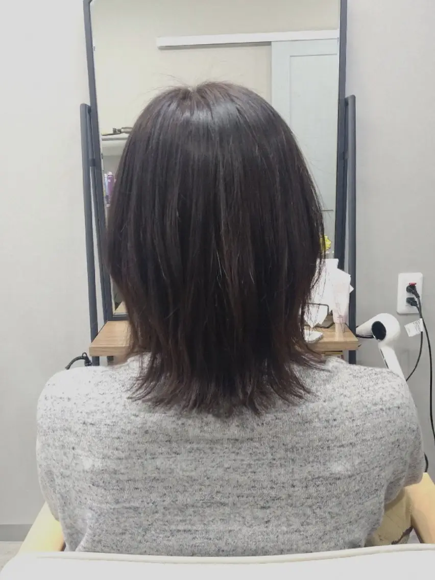 ミディアム カット ヘアカラー lily ogasawaraのヘアスタイル