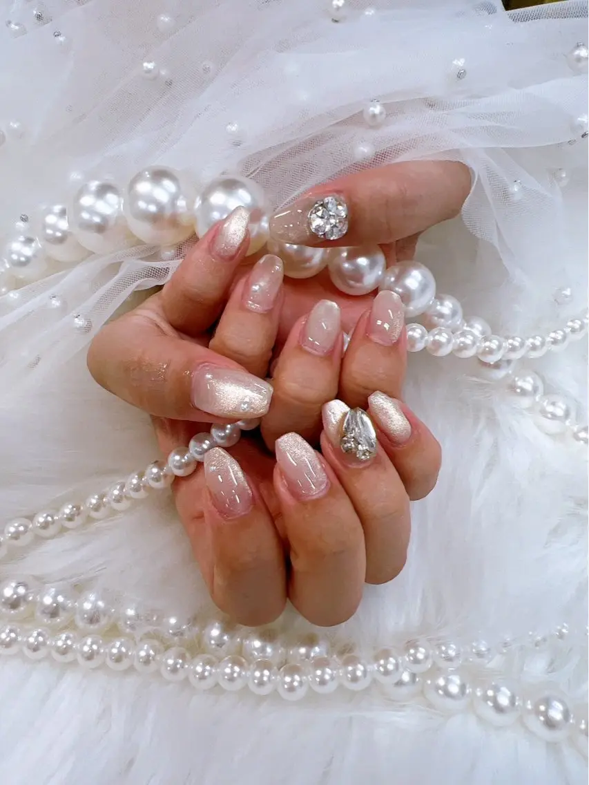 ネイル チークネイル フットネイル フレンチネイル ジェルネイル マグネットネイル Queeens nailのネイルデザイン