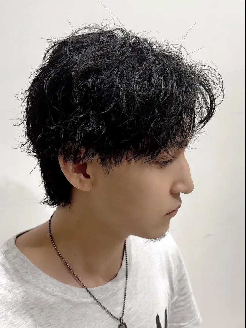 メンズ メンズパーマ 伊藤 神威のヘアスタイル