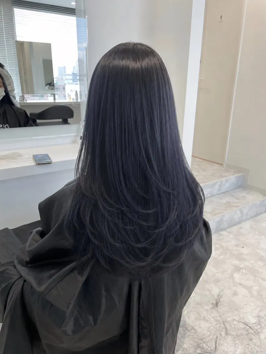 セミロング ヘアカラー トリートメント 佐藤 笑瑠のヘアスタイル