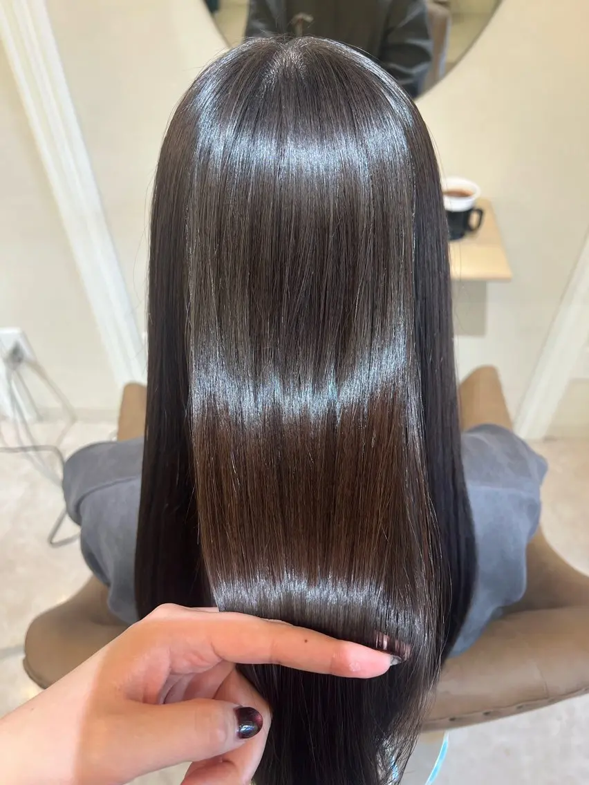 ロング ヘアケアソムリエ MIKUのヘアスタイル