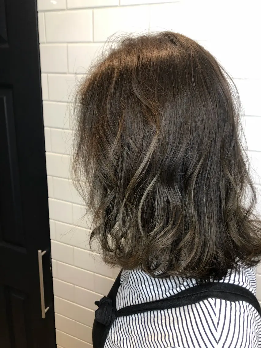 ミディアム カラー カット ヘアカラー トリートメント 🌈髪質改善🌈 過去の1艶サラ体験✨のヘアスタイル