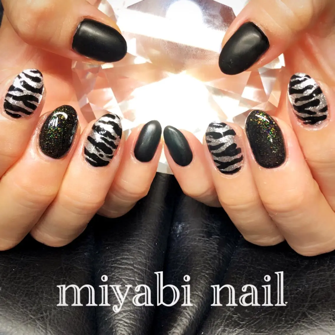 ネイル アニマル柄 アートネイル ラメ(グリッター) マットネイル 持ち込み ハンドネイル miyabi nail 桂川駅近くのネイルデザイン