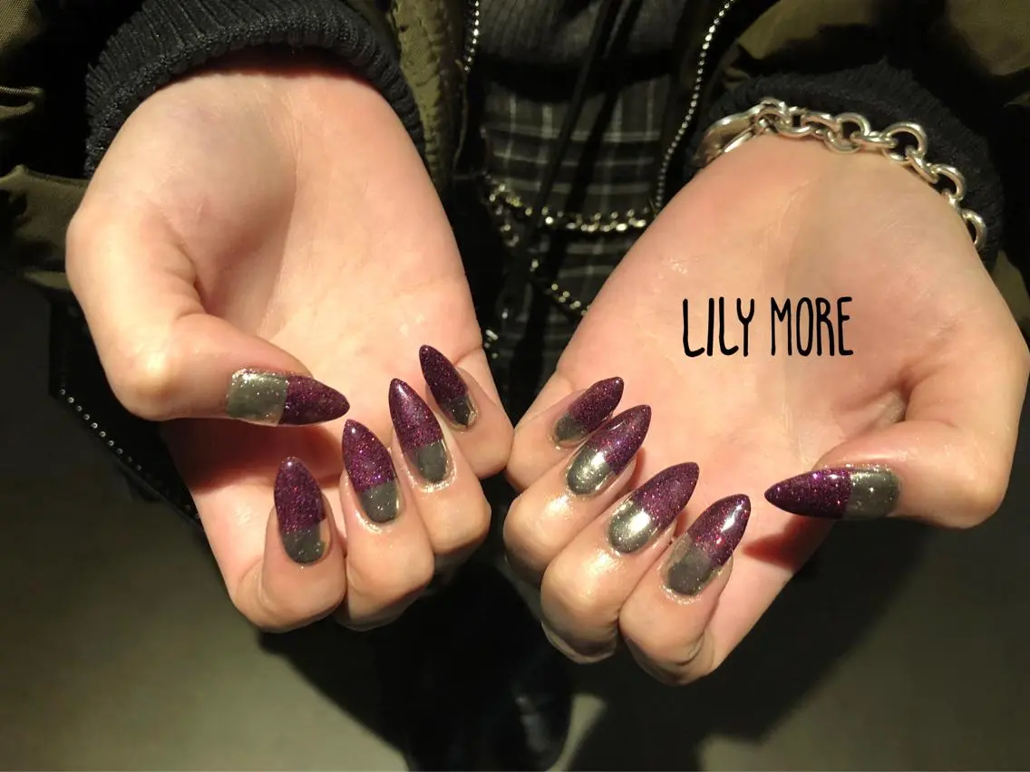 ネイル ミラーネイル Lily closetのネイルデザイン