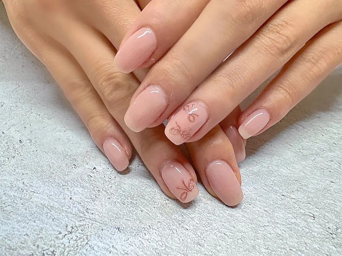 ミディアム f2 nailのネイルデザイン