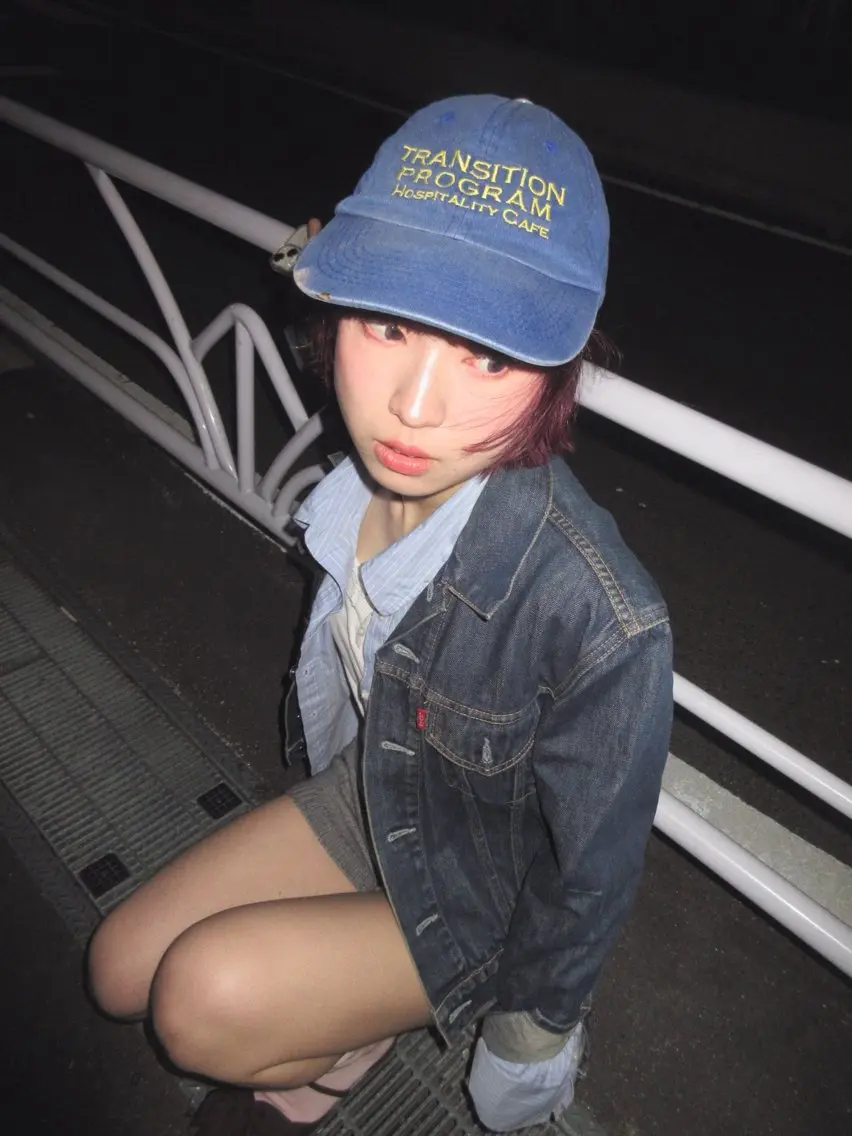 ミディアム ミディアムレイヤー ラベンダーブラウン ハッシュカット かきあげバング レイヤーカット カット ヘアカラー トリートメント レイヤーカット\ウル フ　chinatsuのヘアスタイル