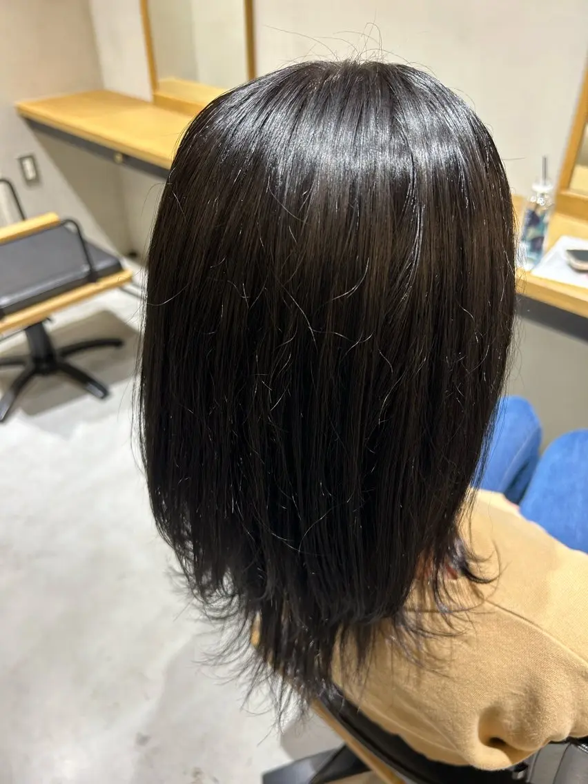 ミディアム カラー ヘアカラー Marin🫐/ 名駅/レイヤーカットのヘアスタイル