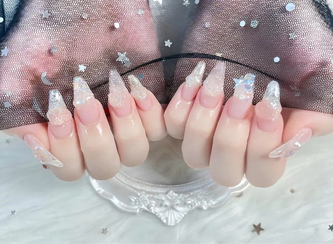 ネイル チークネイル 長さ出し フレンチネイル ジェルネイル グラデーション ハンドネイル THANHTHANH NAILのネイルデザイン