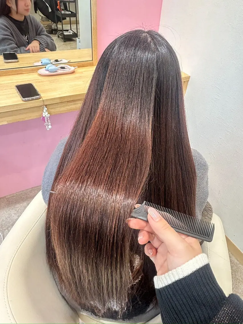 ロング ボブ&寒色🎐ᩚ 短髪 COCOROのヘアスタイル