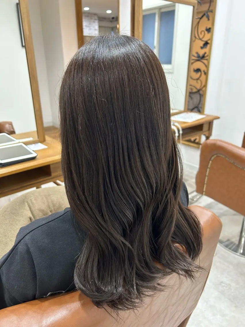 セミロング ヘアカラー トリートメント ヘッドスパ 町田 未希のヘアスタイル