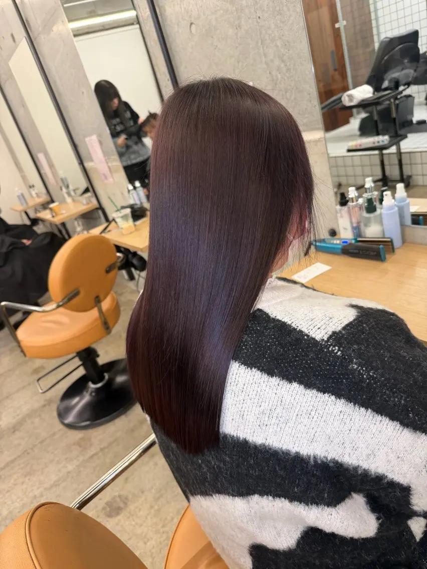 セミロング 髪質改善 レイヤーカット 縮毛矯正 カット 縮毛矯正 トリートメント 縮毛矯正×髪質改善× 艶髪カラー 吉原和磨のヘアスタイル