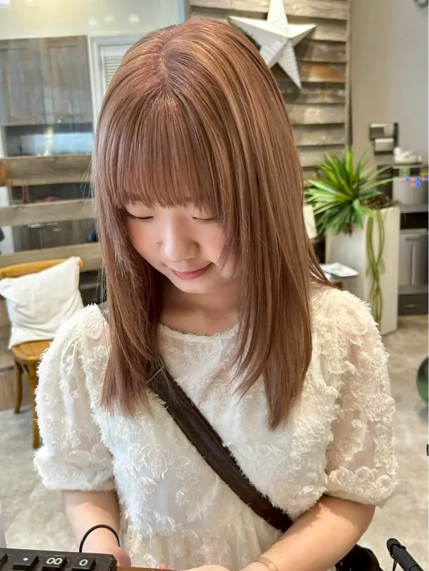 セミロング カラー ダブルカラー ハイトーンカラー ボブ 顔周りカット 髪質改善 カット ヘアカラー RISE SWELL 江坂momoneのヘアスタイル