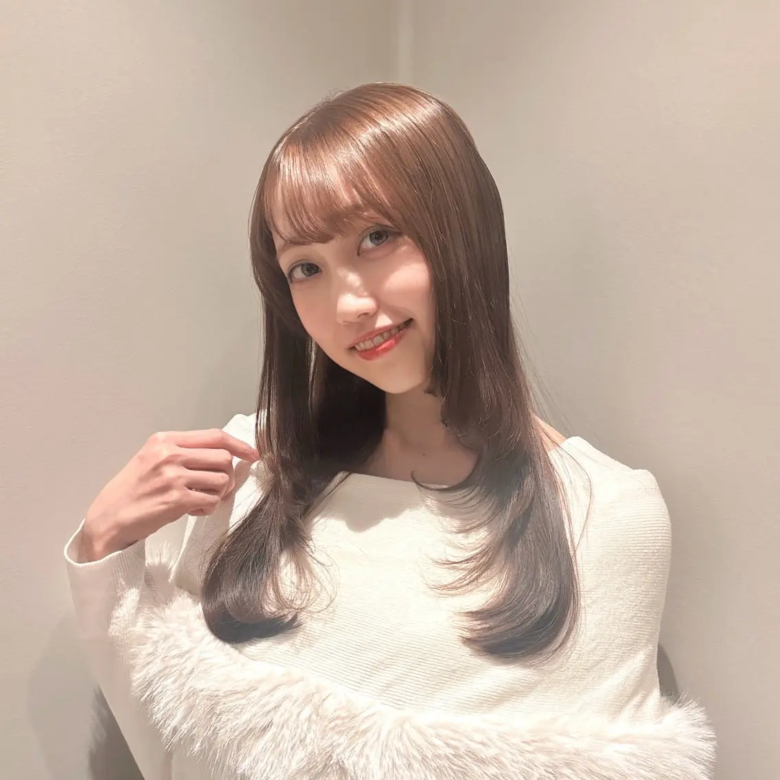 ロング カラー カット ヘアカラー トリートメント 髪質改善カラー ベージュ🤎YUMEのヘアスタイル