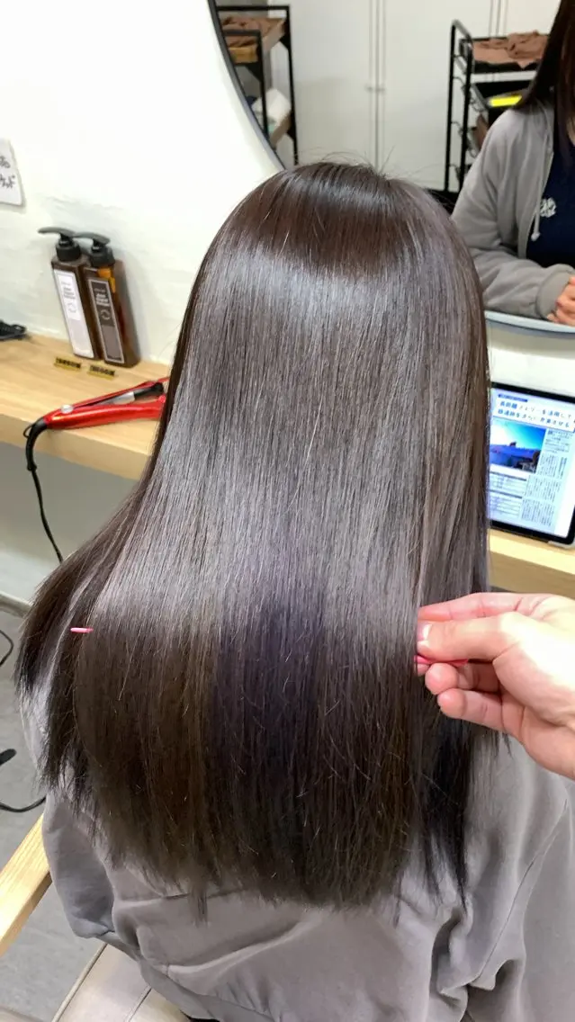 【縮毛矯正モデル】美髪矯正+トリートメントの写真