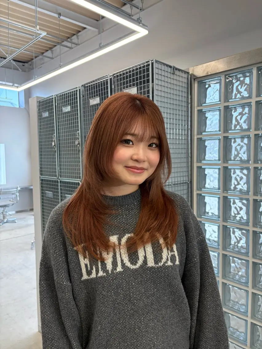 ロング 顔周りカット レイヤーカット カット M Y Uのヘアスタイル