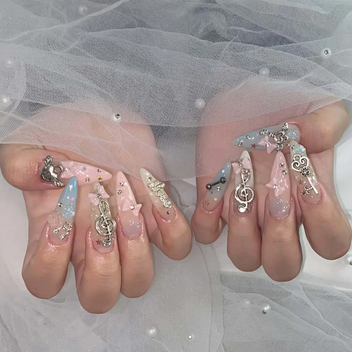 ネイル チークネイル 長さ出し フレンチネイル ジェルネイル 韓国ネイル ハンドネイル Any nail新大久保店のネイルデザイン