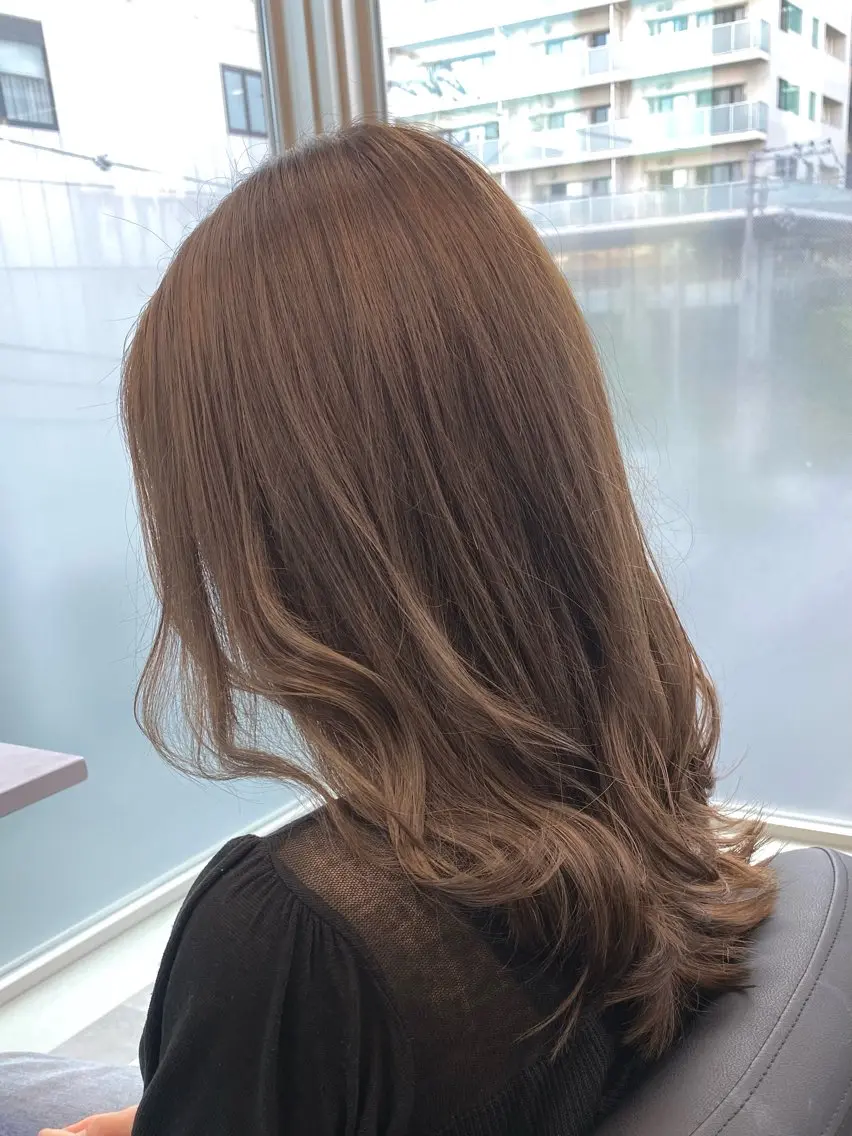 〖 ご新規様限定価格 〗 🌈透明感艶カラー+トリートメント🌈の写真